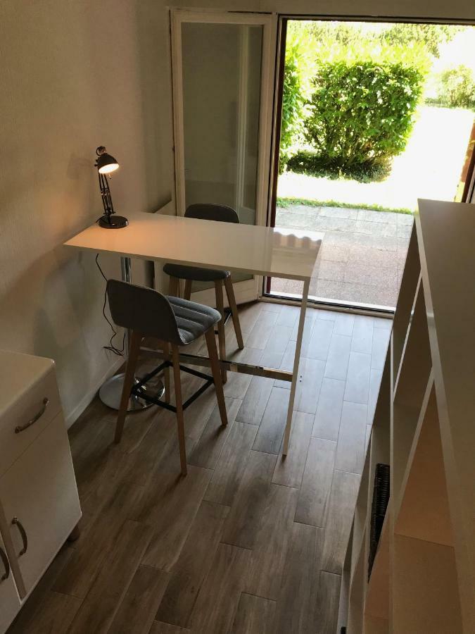 Large Studio Near Epfl And Lausanne City Center Ecublens  Exteriör bild